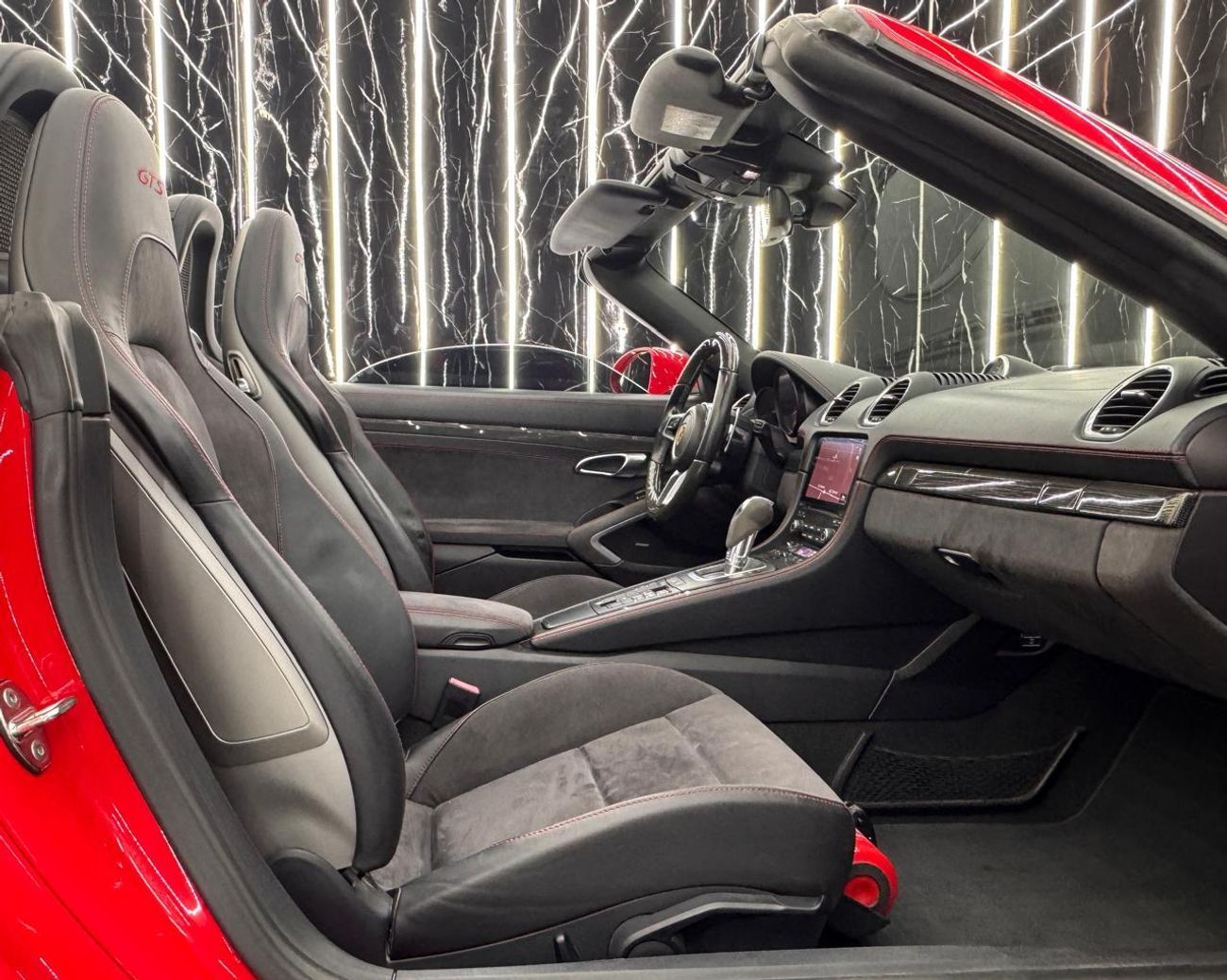 Porsche 718 Boxster GTS 2.5L 2018 Porsche 718 Boxster, Nov 2026 Porsche Warranty, Sport Chrono Package, GCC