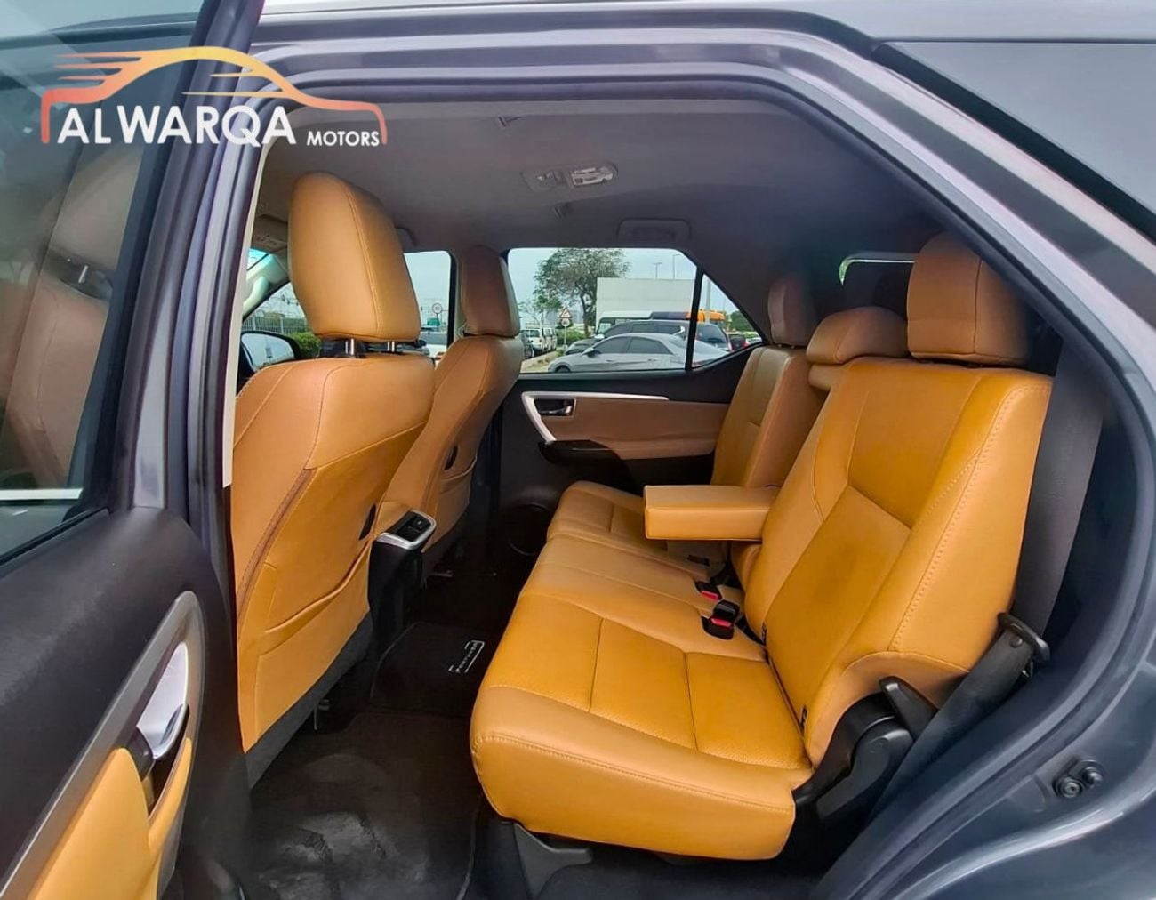 تويوتا فورتونر VXR 4.0L (278 HP)