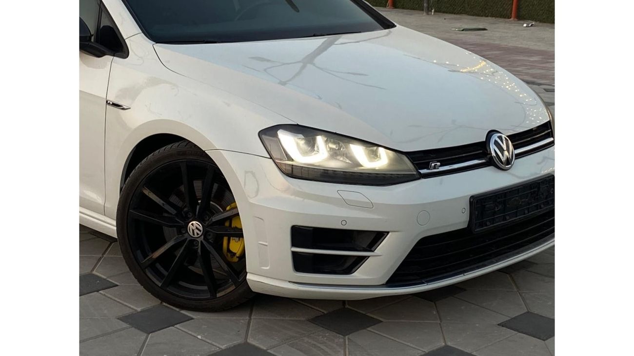 فولكس واجن جولف ار