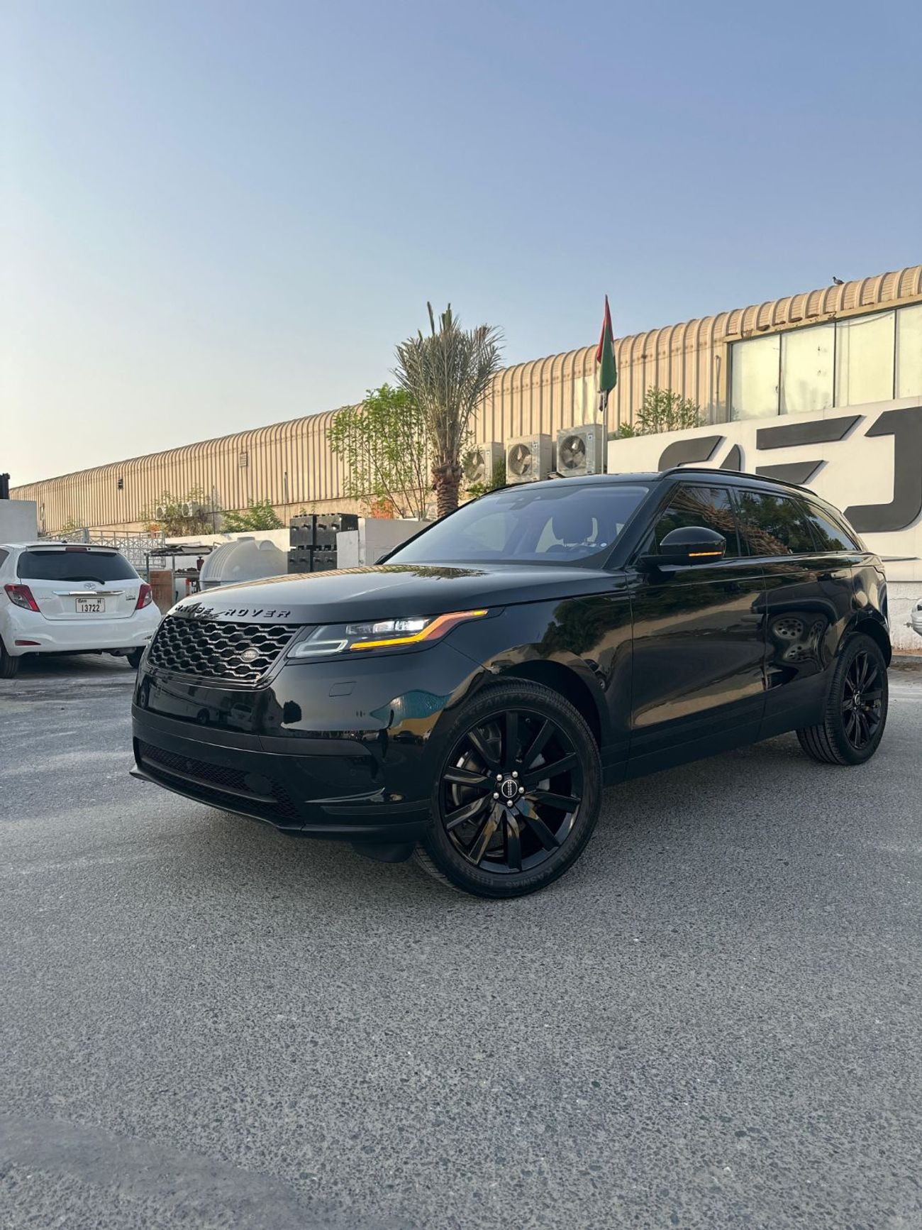 لاند روفر رينج روفر فيلار P250 S 2.0L Petrol