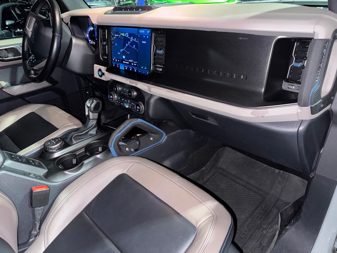 Ford Bronco Wildtrak 2.7L (5 Seater) 2021 Ford Bronco, Feb 2027 Ford Warranty, Full Ford Service History, Low Km