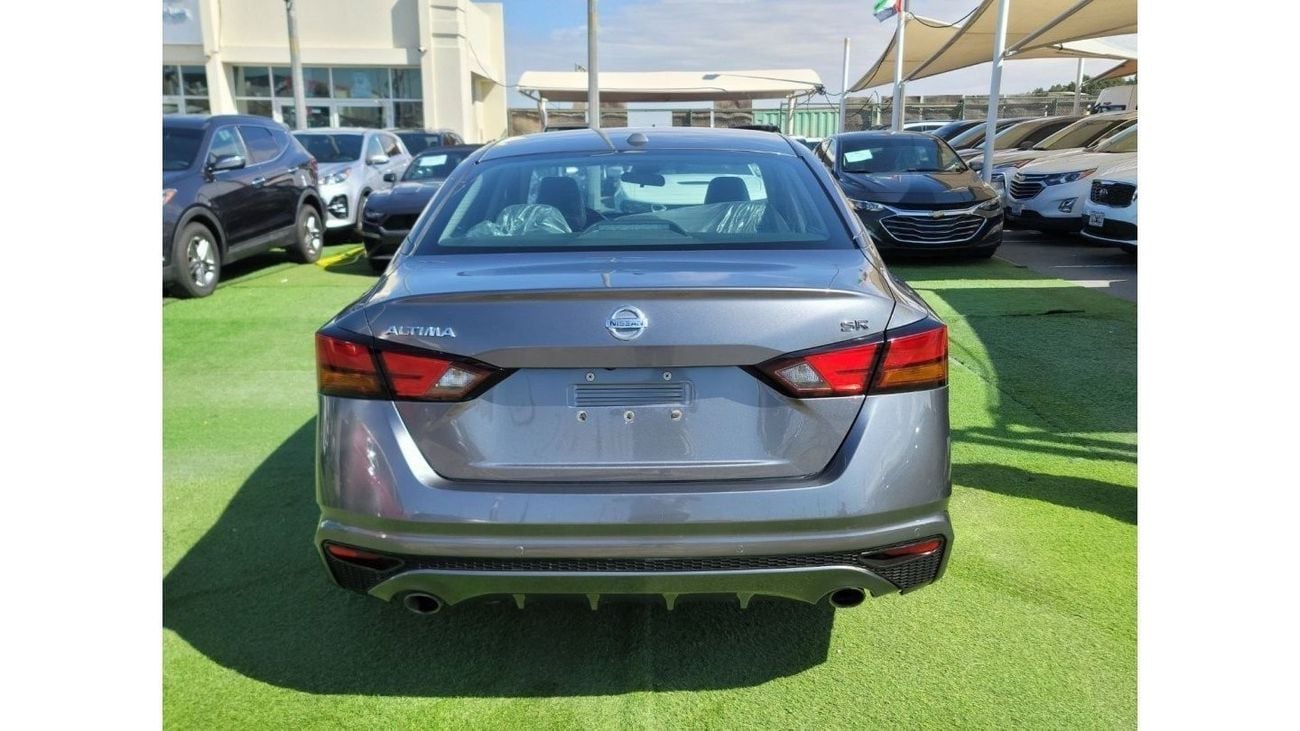 Nissan Altima Sport 2020 Nissan Altima, SR