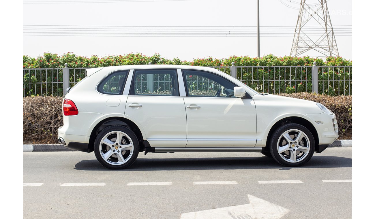 Porsche Cayenne With Cayenne S badge - 2008 - GCC - PERFECT CONDITION