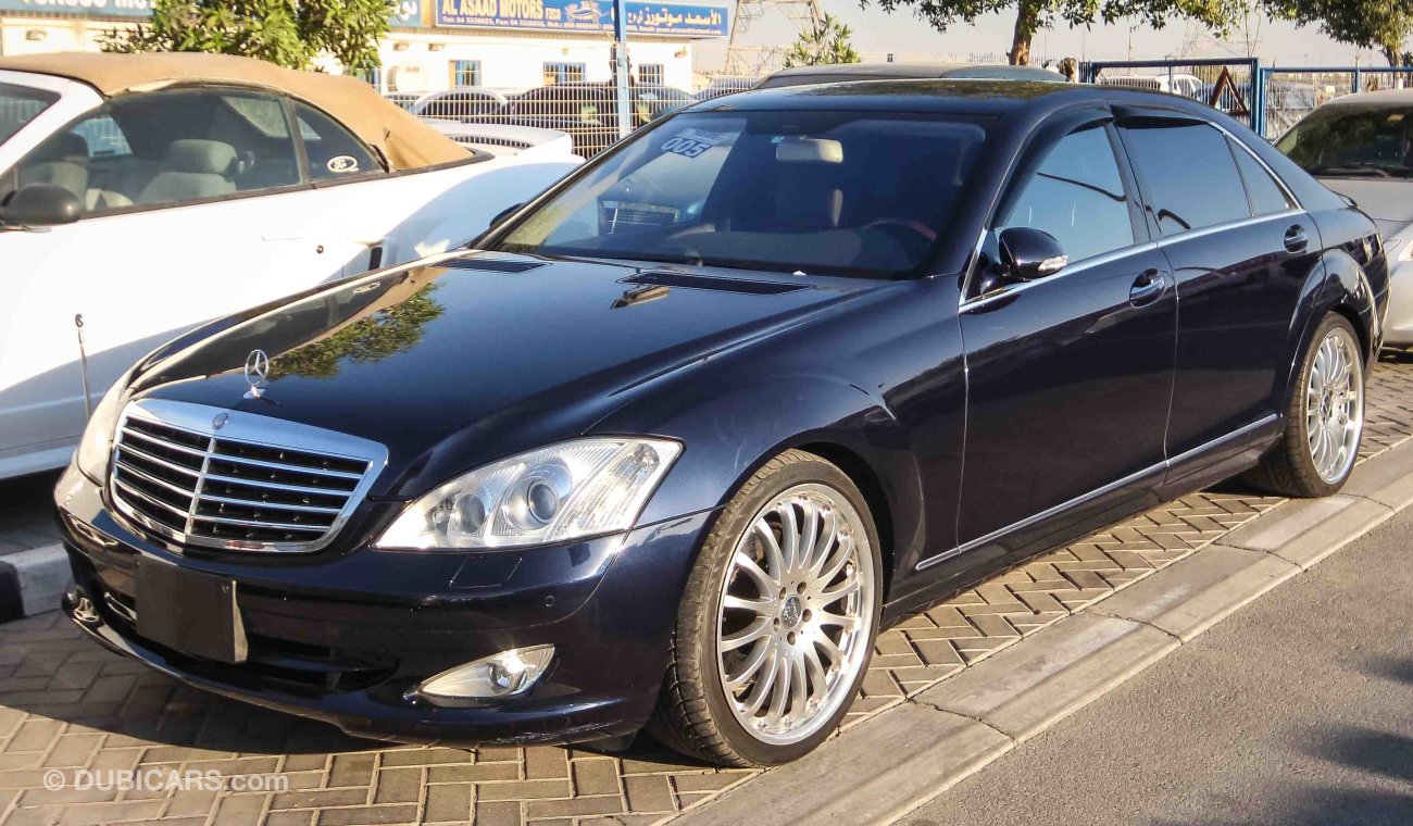 Mercedes-Benz S 550