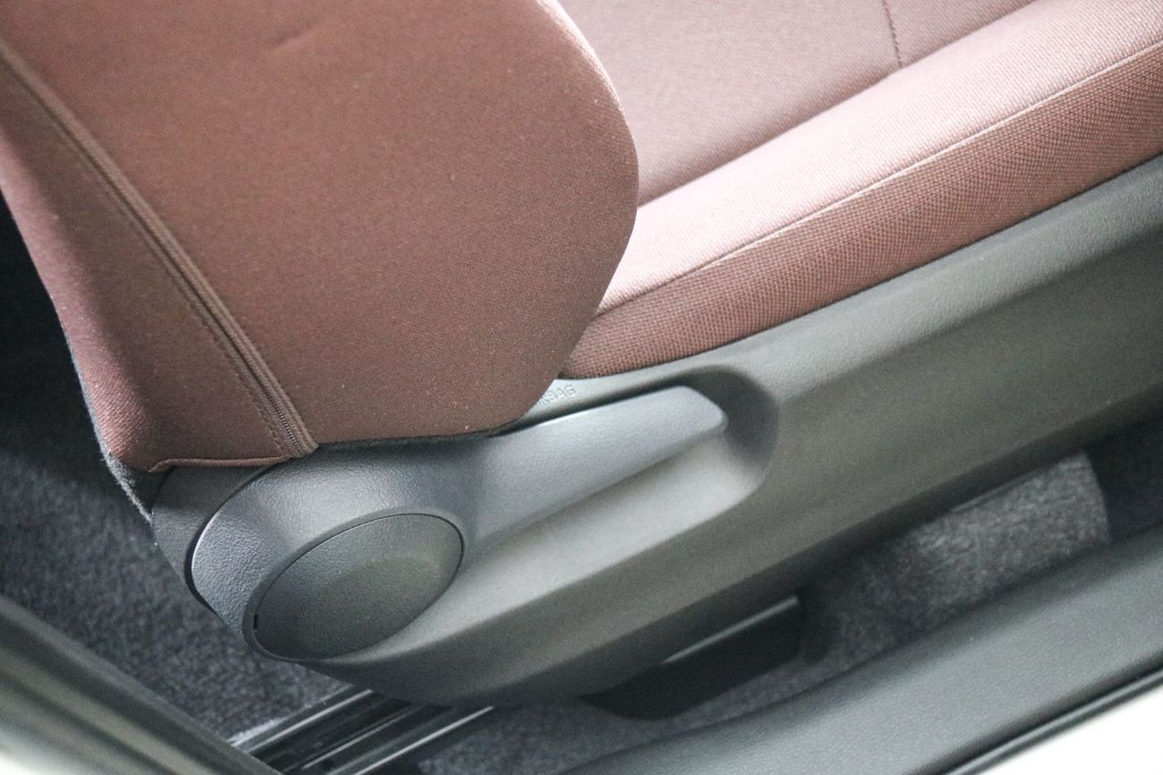 Toyota Corolla Cross Corolla Cross Hybrid 2025 | Mid Option | Best Export Price