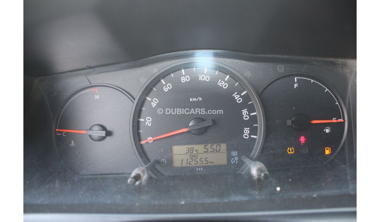 Toyota Hiace GL - Standard Roof Toyota Hiace 2018 GCC, in excellent condition