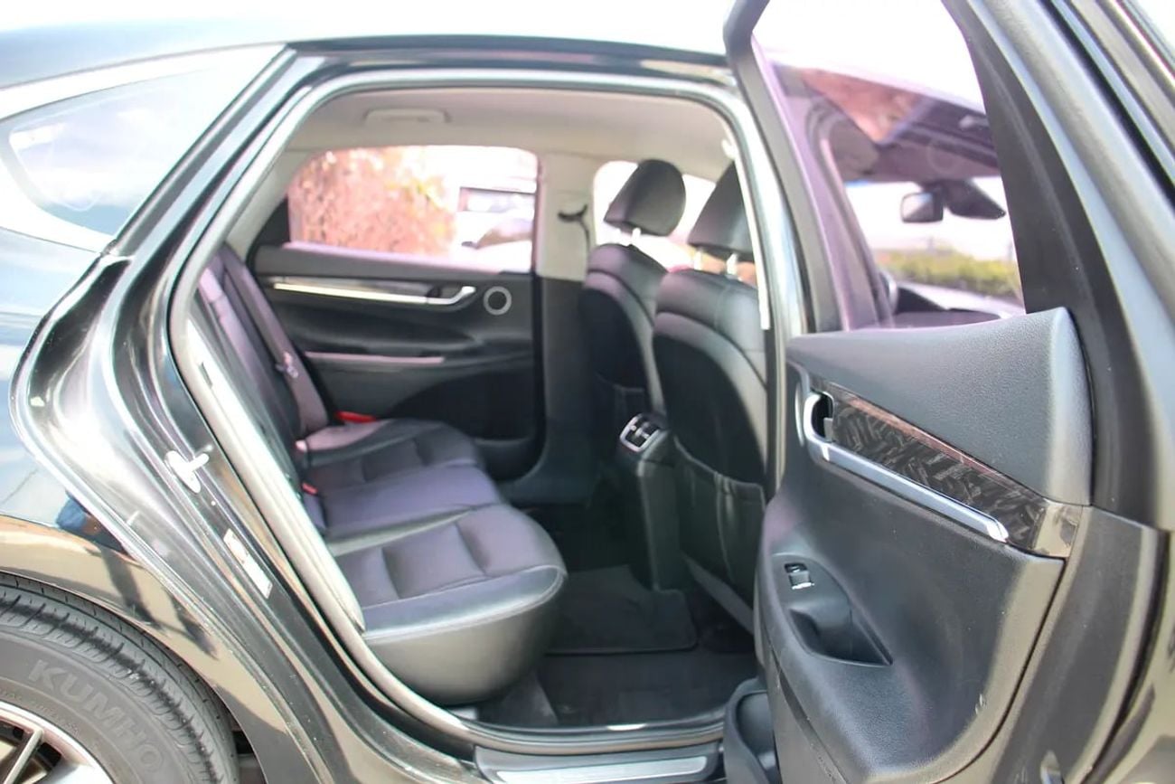 Hyundai Grandeur 2.4L Good Condition Card Payment also accept