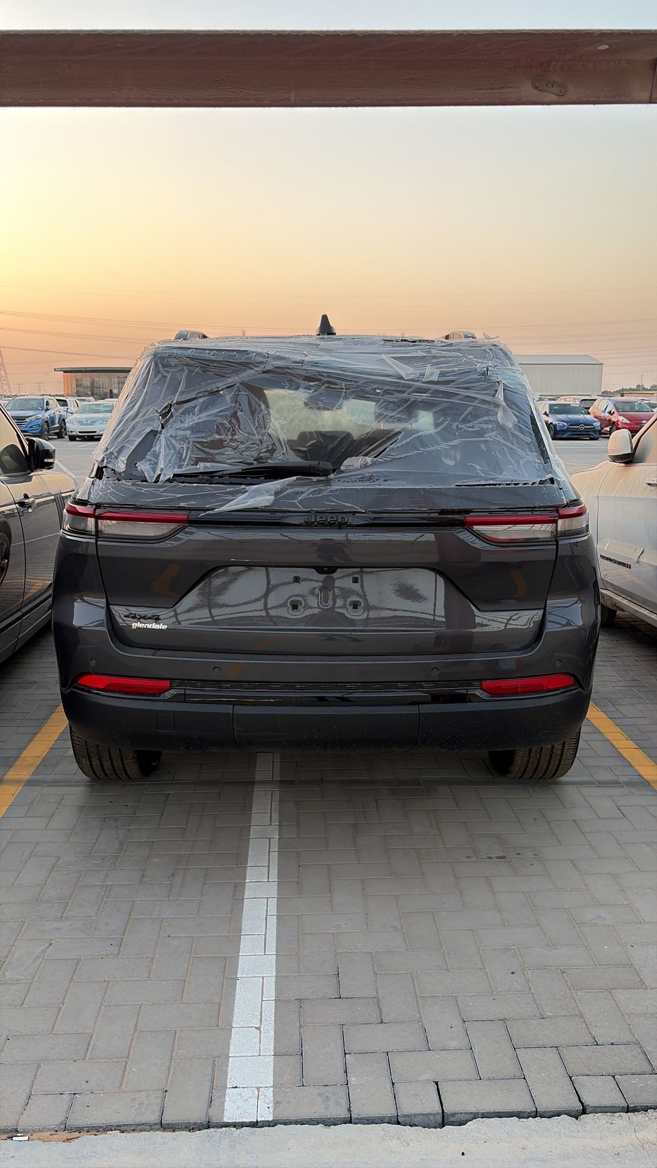 جيب جراند شيروكي