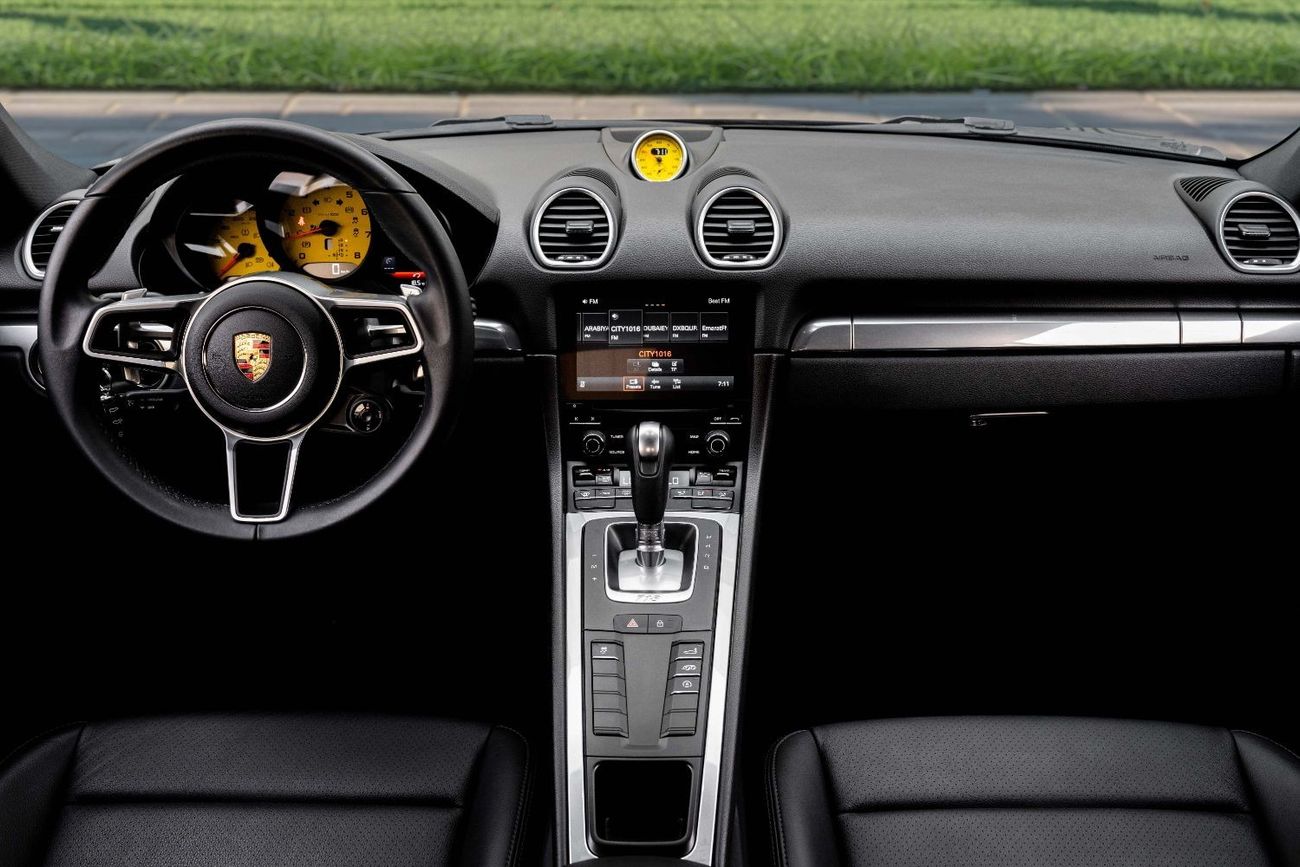 Porsche 718 Cayman | 5,679 P.M  | 0% Downpayment | Sports Chrono!