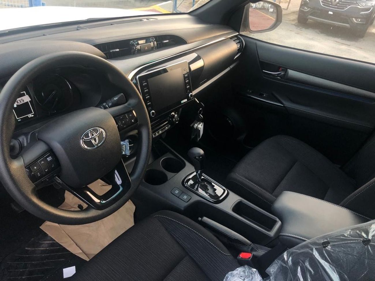 Toyota Hilux TOYOTA HILUX ADVENTURE 2.8L, 4X4, DIESEL, MODEL 2021 WHITE WITH BLACK INTERIOR, FOR EXPORT ONLY