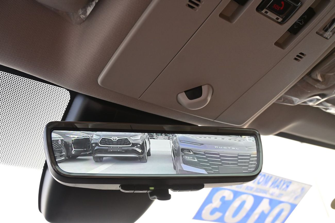 Toyota Highlander Toyota Highlander Limited 2.5L Hybrid Model 2025 Color White