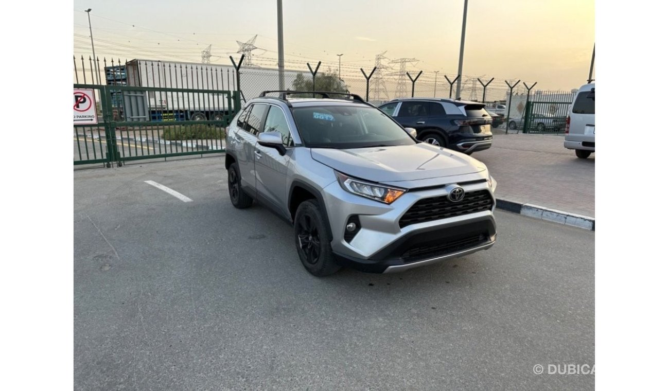 تويوتا راف ٤ Rav4 xle 4x4  2021