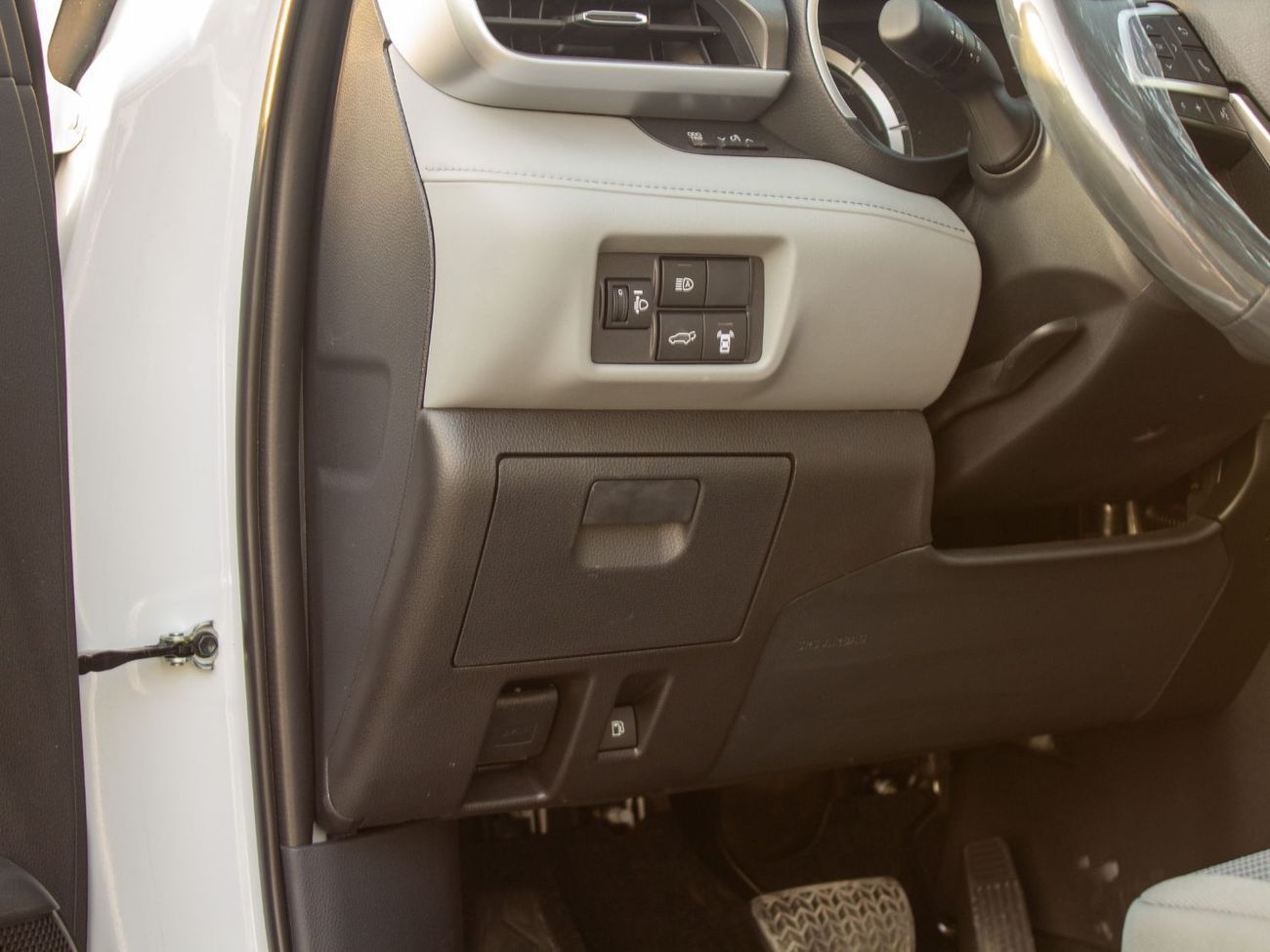 تويوتا هايلاندر EXPORT ONLY - 2.5L Highlander 2.5L Hybrid GLE (AWD)