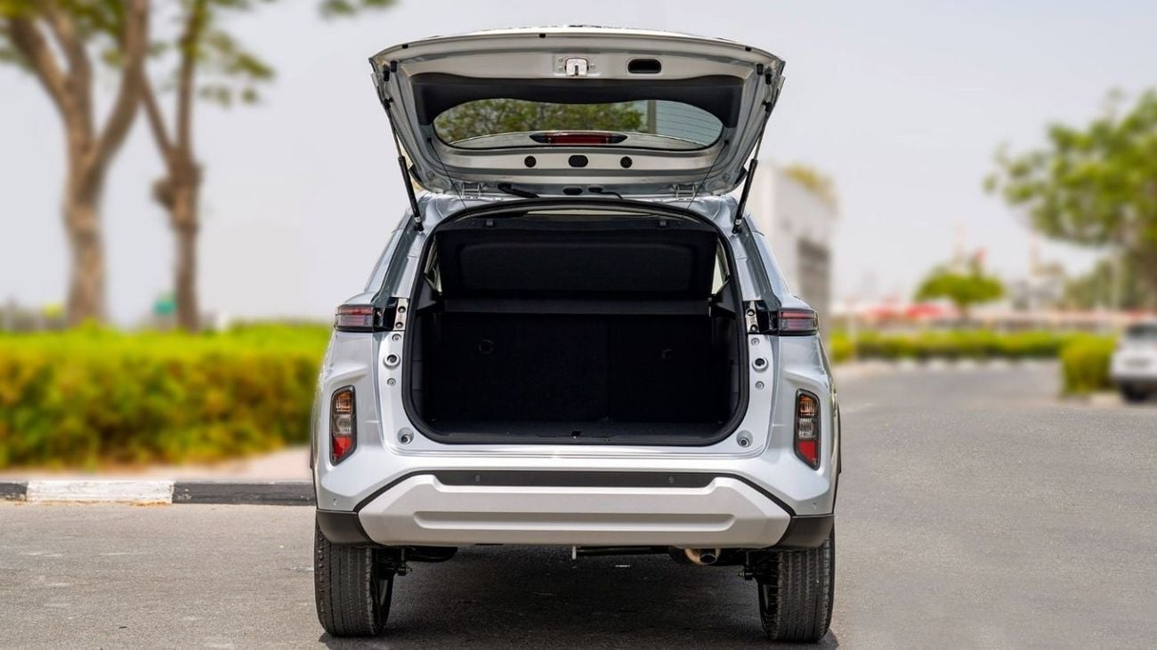 Suzuki Grand Vitara GLX 1.5P AT MY2024 – SILVER