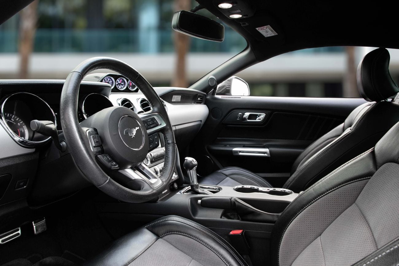 Ford Mustang Mustang Shelby Supersnake | 6,139 P.M | 0% Downpayment | SHELBY SUPERSNAKE 1 OF 500 FORD SERVICE!