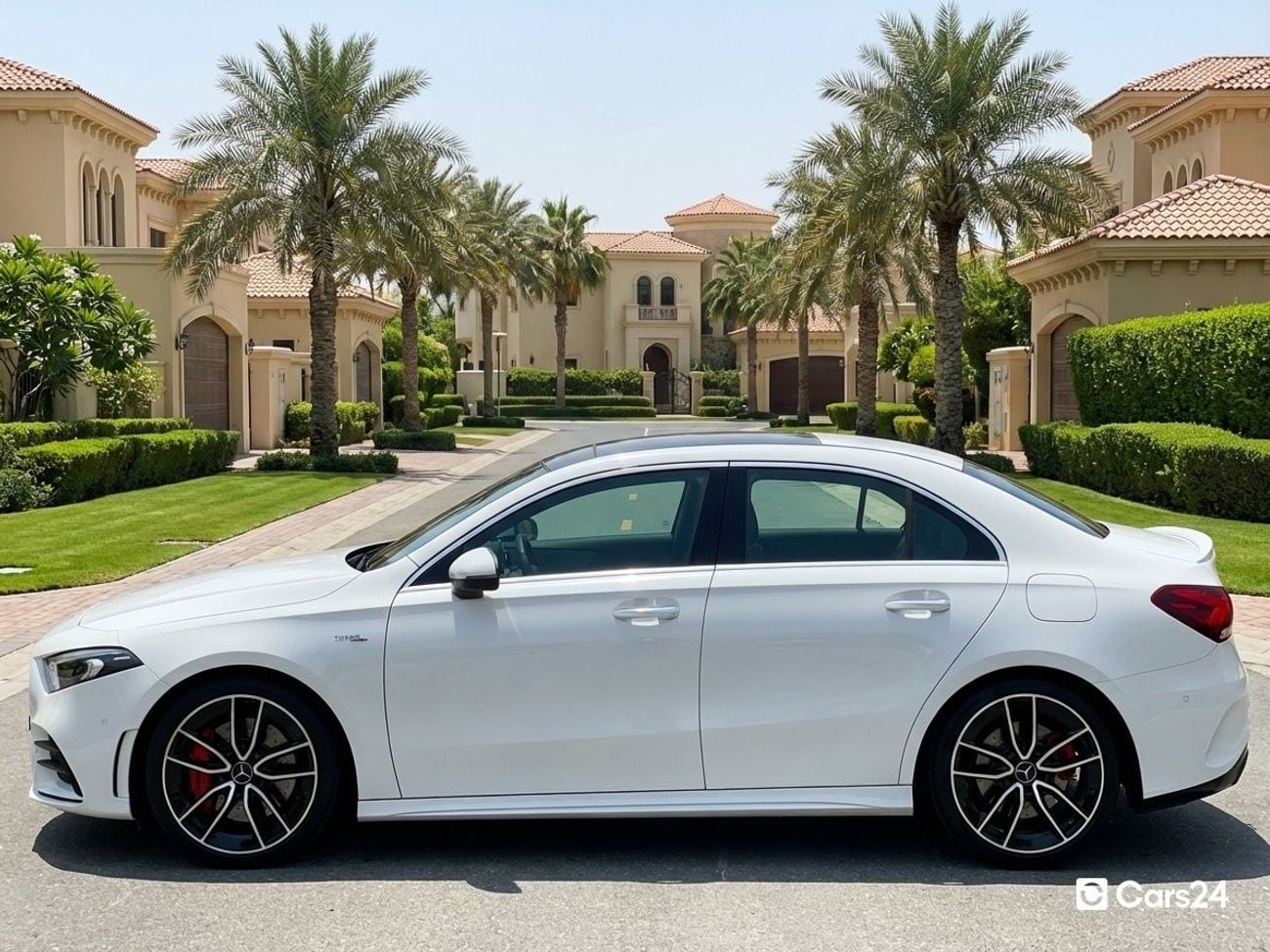 مرسيدس بنز A 35 AMG 2L 2023 | 0 DP | 2252/Month | 30 Day Return | Service History