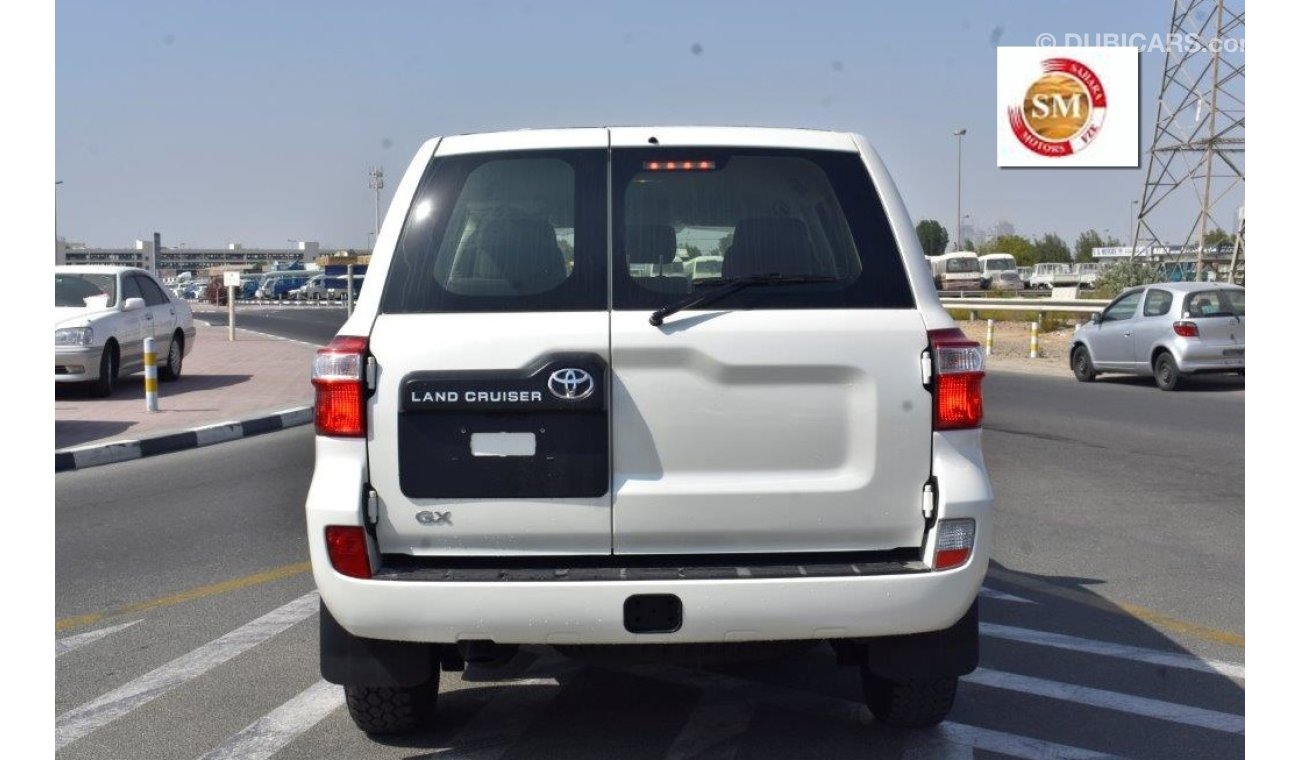 Toyota Land Cruiser 200 GX V8  4.5L TURBO DIESEL 5 SEAT MANUAL TRANSMISSION(THIS CAR ONLY ON SAHARA MOTORS)