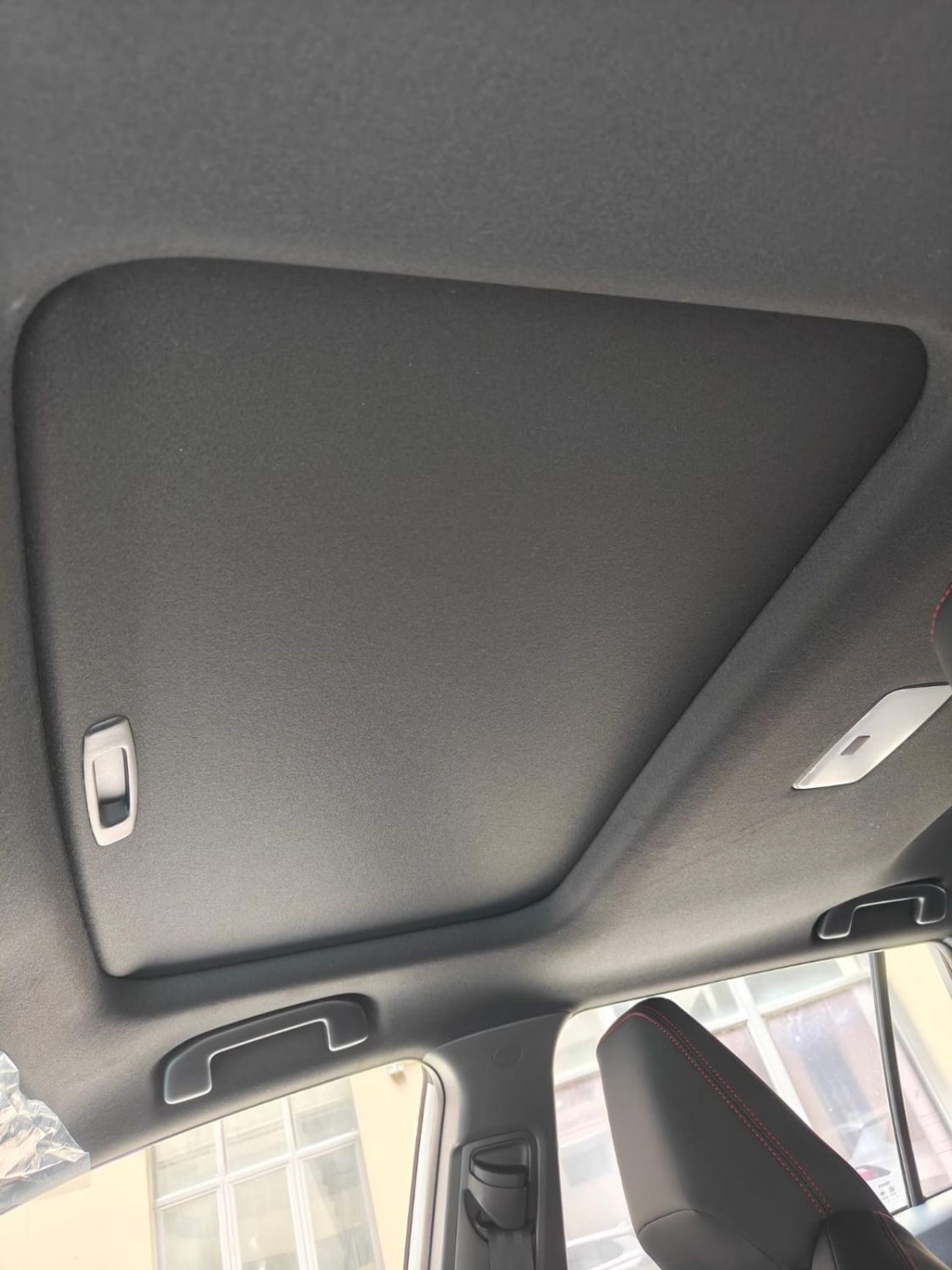 تويوتا فرونتلاندر Toyota FRONTLANDER 2.0L (LEATHER SEATS) LEADING VERSION