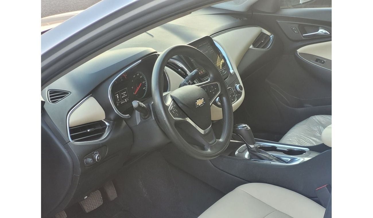 Chevrolet Malibu LT / FULL OPTION / PANORAMIC SUNROOF / IN PERFECT CONDITION