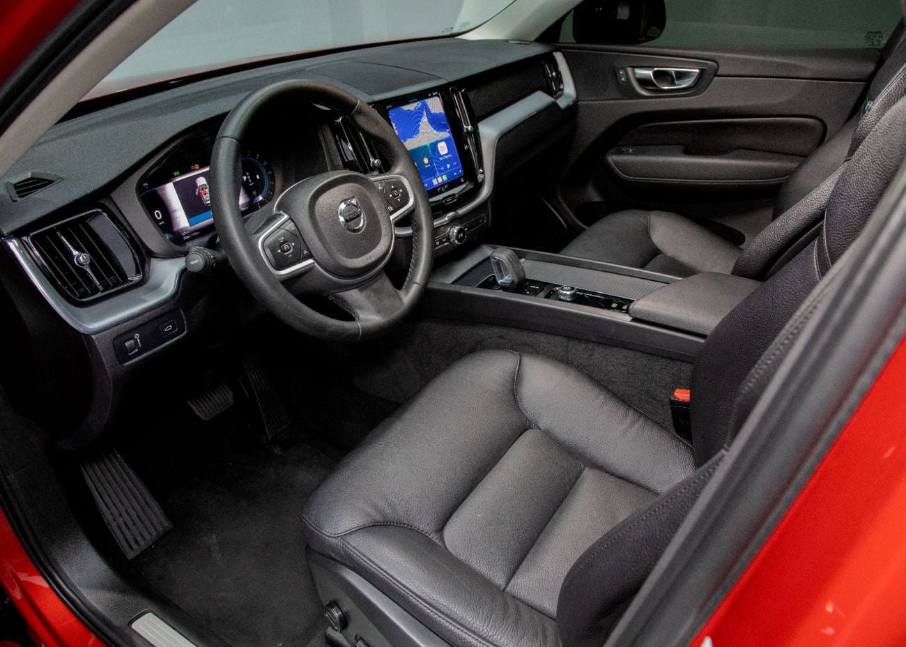Volvo XC60 B5 Momentum 2.0L