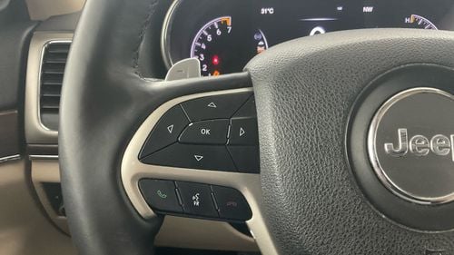 جيب جراند شيروكي 3.6 LIMITED 4WD AUTO | شامل الضمان | 0 ﺪﻔﻋﺓ ﺃﻮﻟﻯ