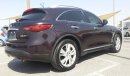 إنفينيتي QX70