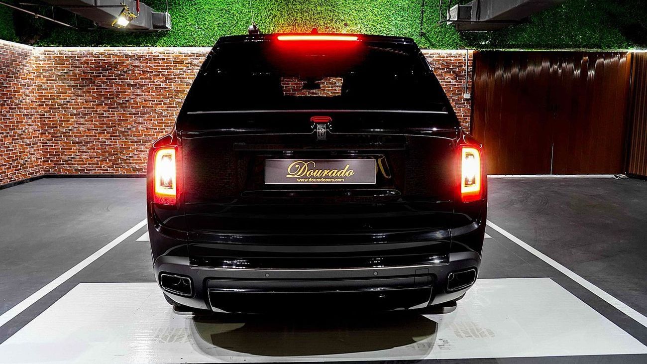 Rolls-Royce Cullinan | BLACK BADGE | NEW | 2022 | V12 | 593 HP