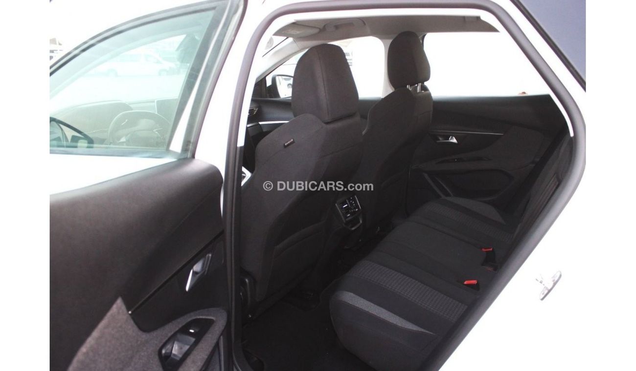 Peugeot 3008 Active Peugeot 3008 GCC 2020 in excellent condition