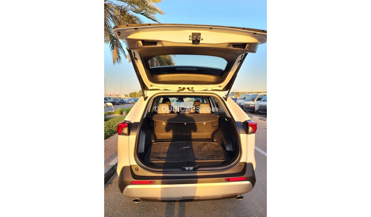 Toyota RAV4 TOYOTA RAV4 XLE FULL OPTIONS