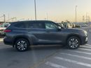 Toyota Highlander 2021 Toyota Highlander XLE Premuim Full Option - 3.5L V6 - AWD 4x4 - Push Start & Sunroof With Wirel