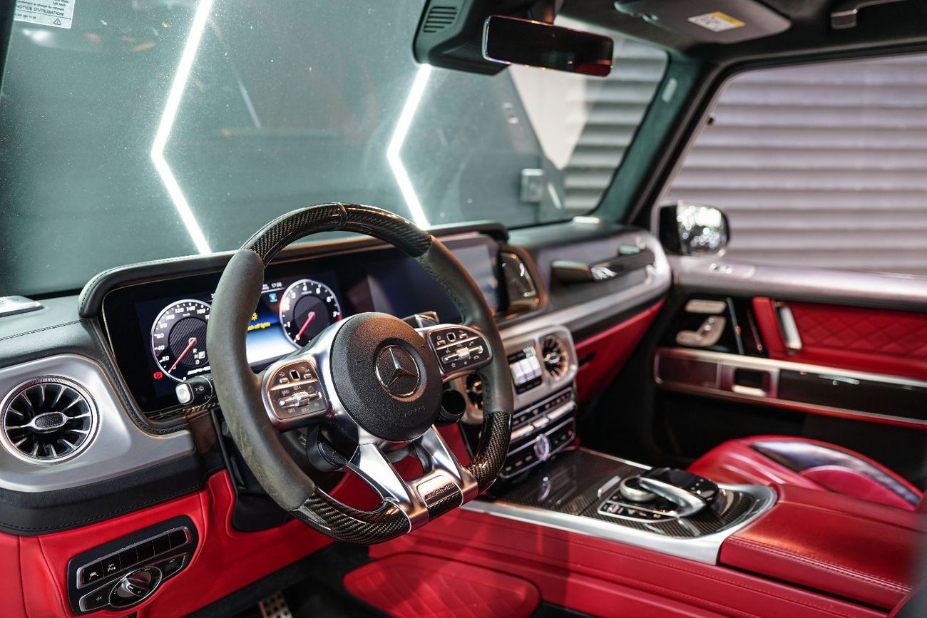 مرسيدس بنز G 63 AMG Night Package, Carbon Fiber Interior, GCC Specs!!