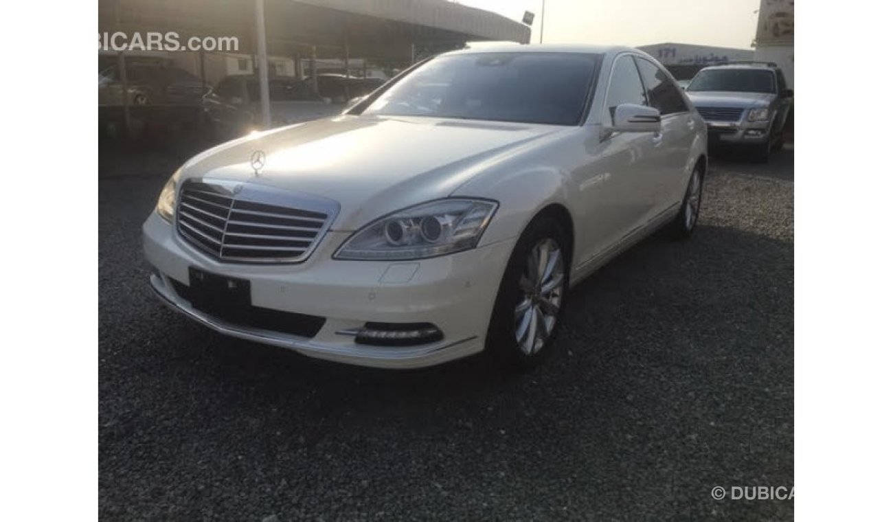 Mercedes-Benz S 550 IMPORT JAPAN V.C.C