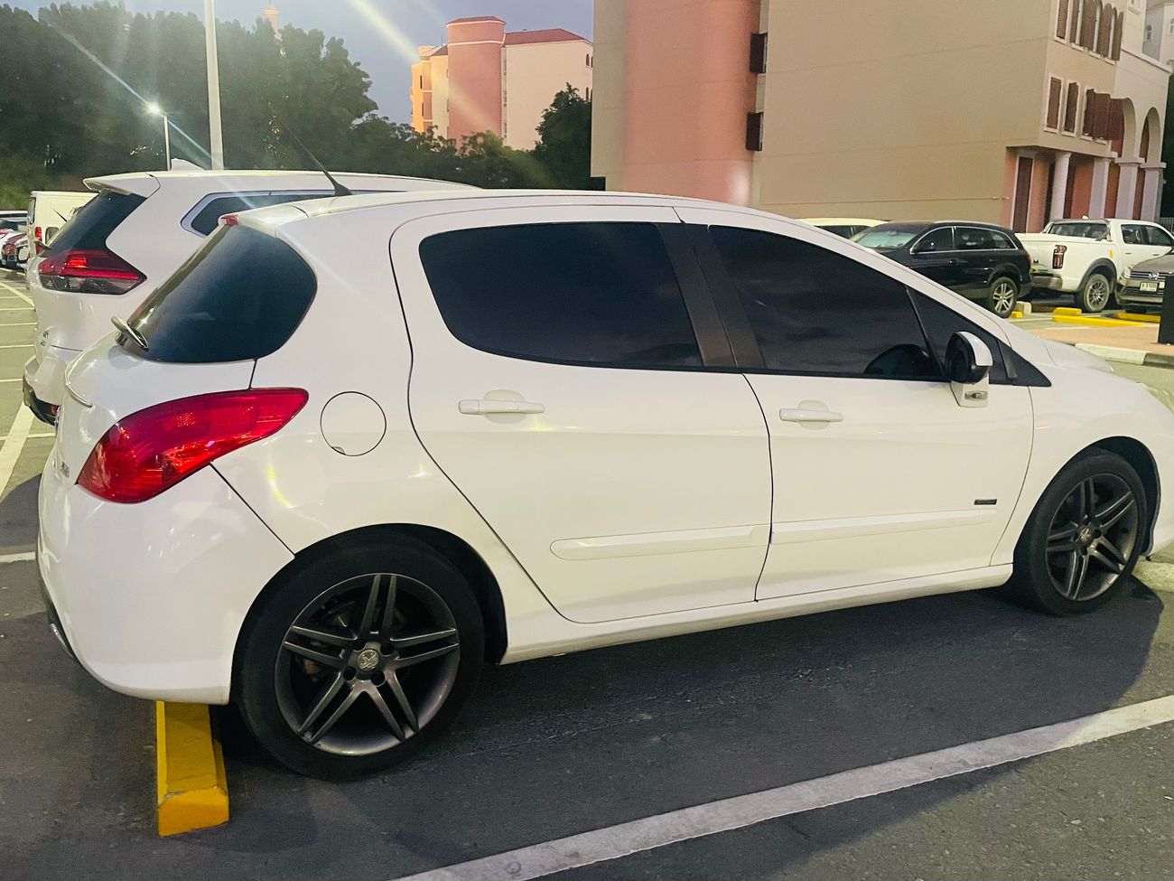 بيجو 308 Basic 1.6L