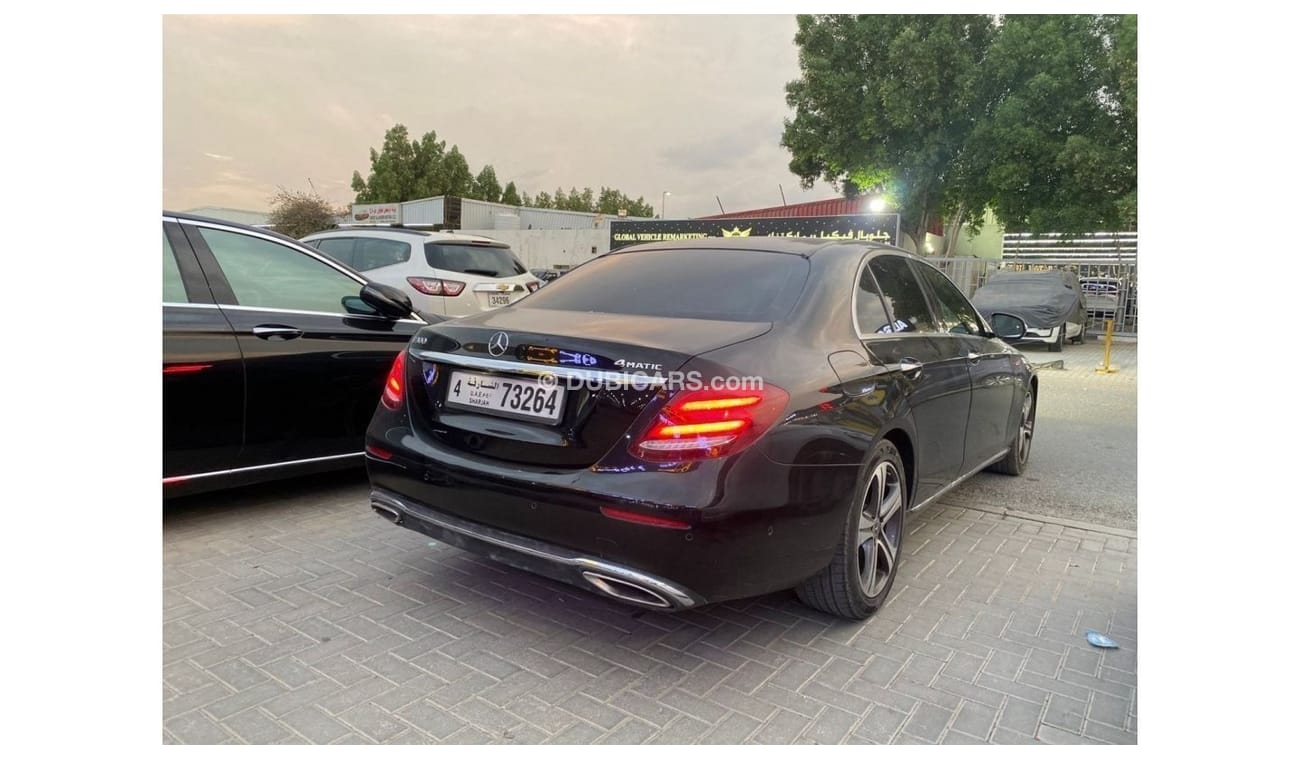 Mercedes-Benz E300 Mercedes-Benz E300 2019 Gasoline