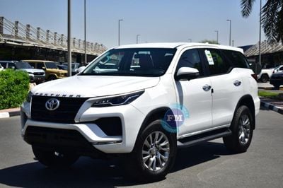 تويوتا فورتونر EXR+ 2.7L Petrol 4WD 7 Seat Automatic