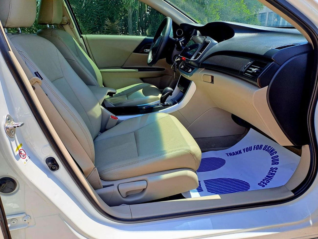 Honda Accord EX 880X48-Monthly l GCC l Sunroof, Cruise, Leather l Accident Free