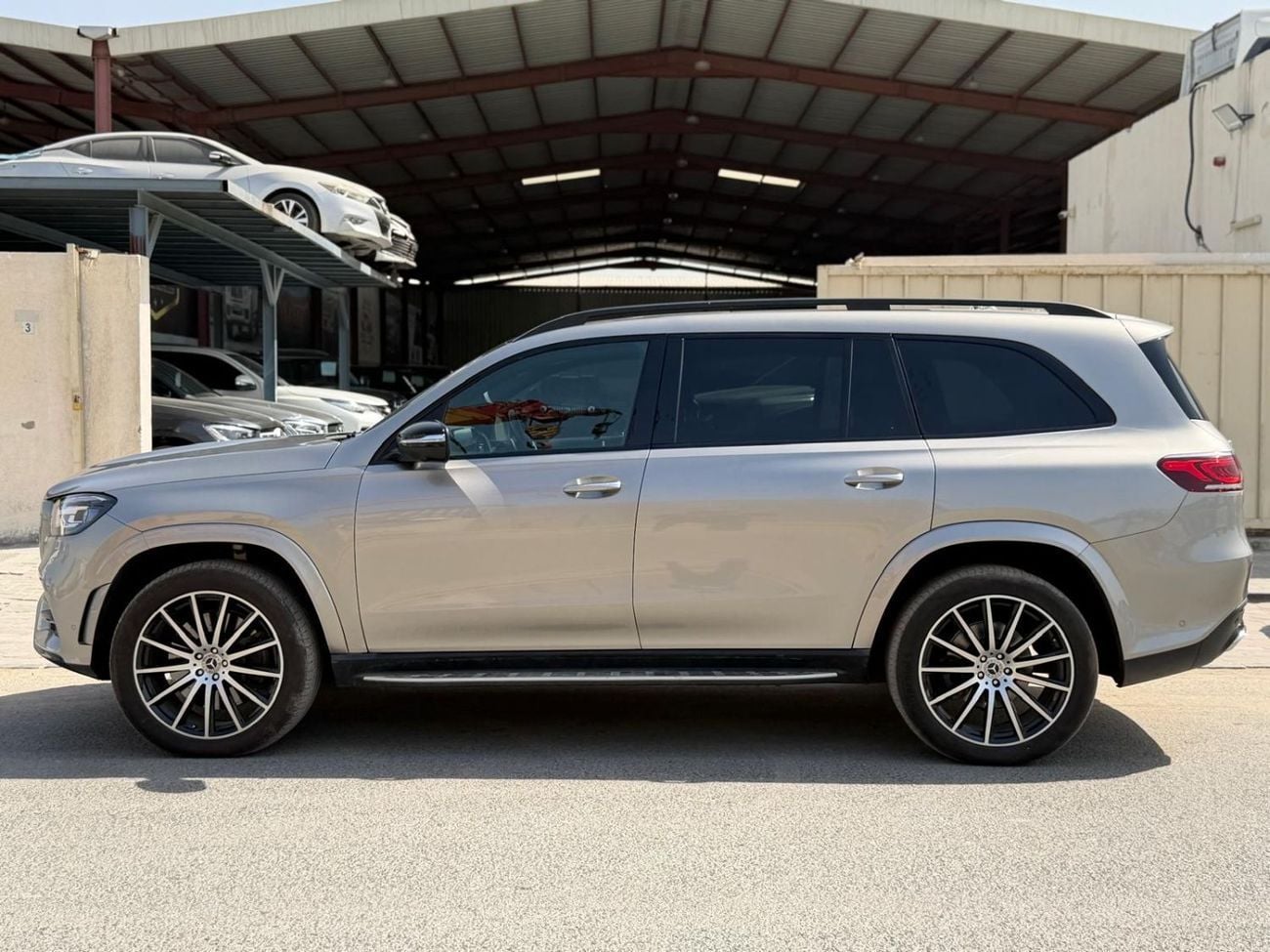 مرسيدس بنز GLS 400d  V6 TURBO DIESEL