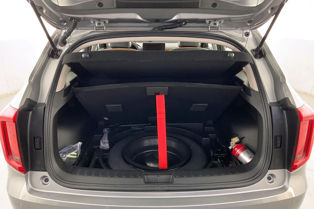 Infiniti QX70 Luxury / Luxe Sensory | 1 year free warranty | 0 Down Payment