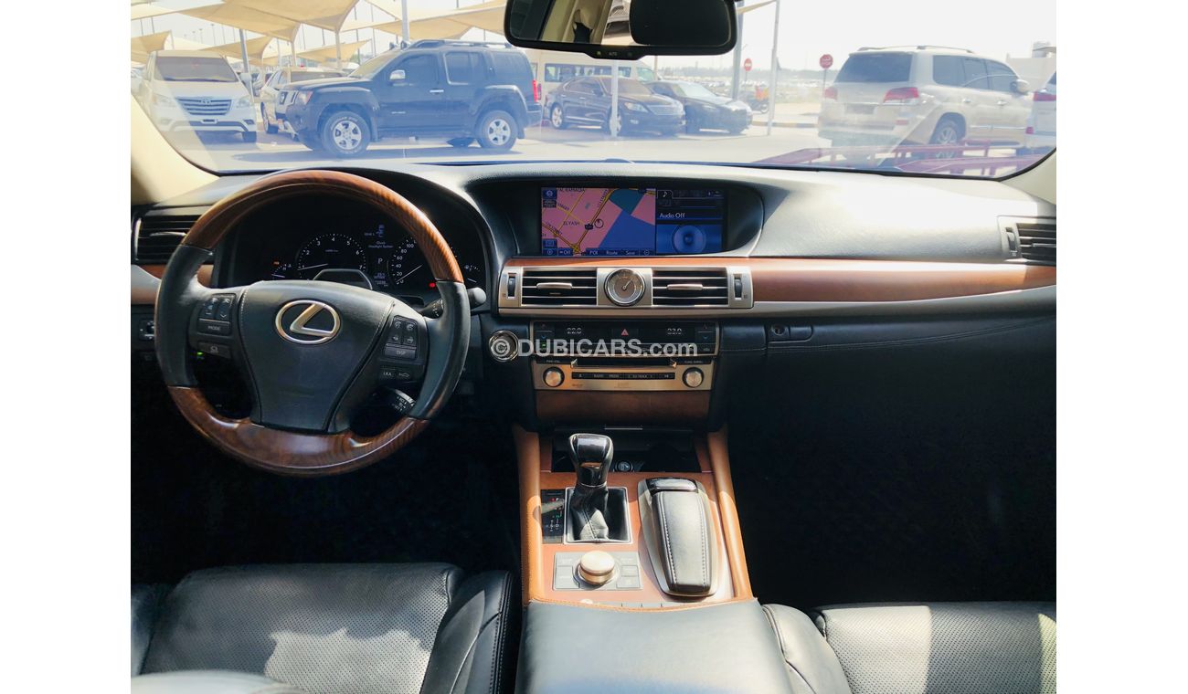 Lexus LS460 Lexus LS 460 Large full Option Gcc good condition