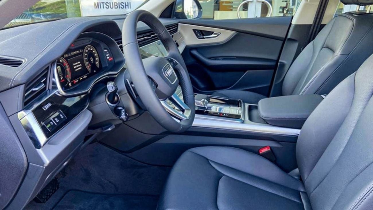 Audi Q8 AUDI Q8 55 TFSI QUATTRO 3.0L (Export And Local)