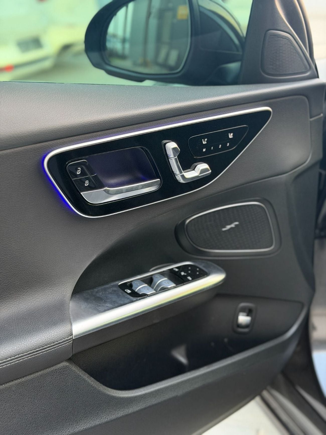 مرسيدس بنز C 300 STANDARD