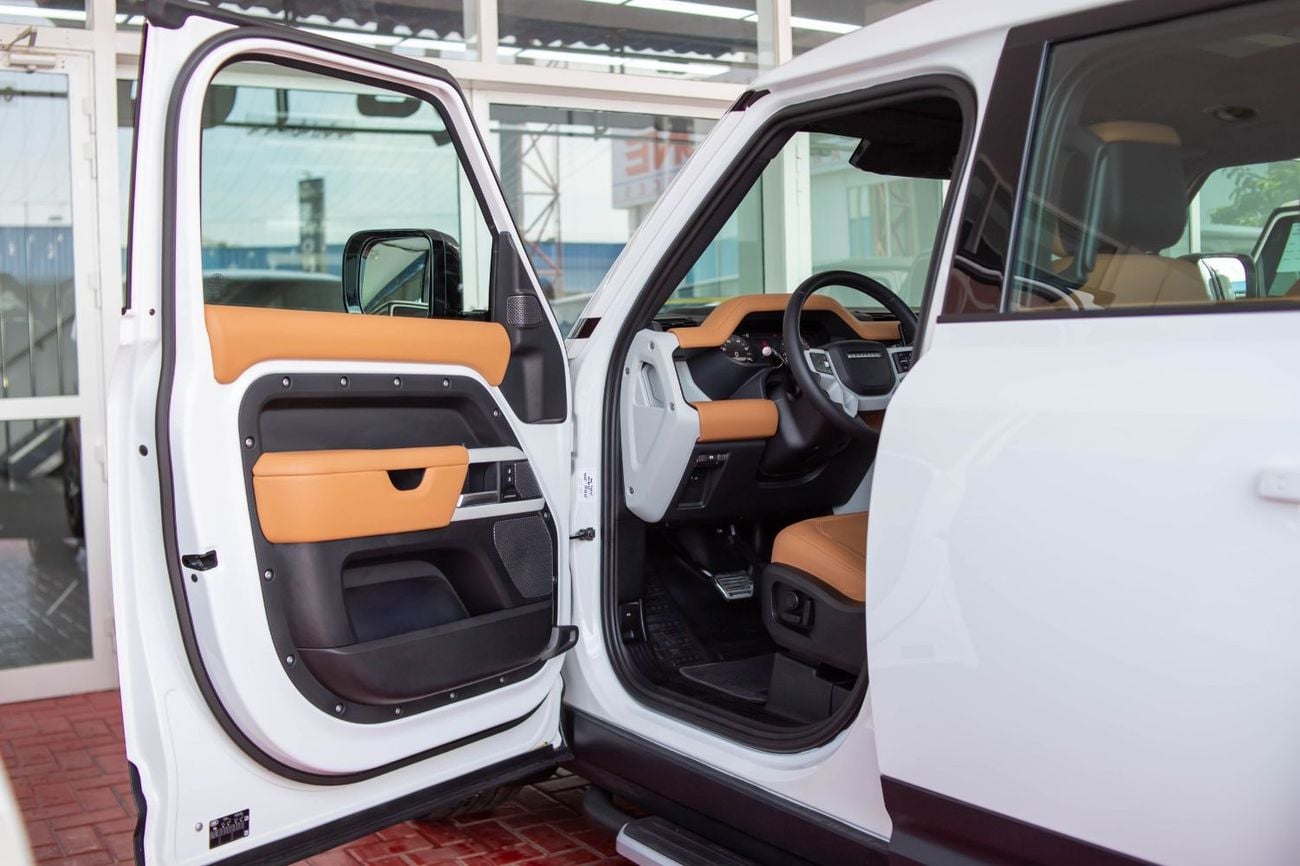 لاند روفر ديفندر P400 90 HSE 3.0L (5 Seater)