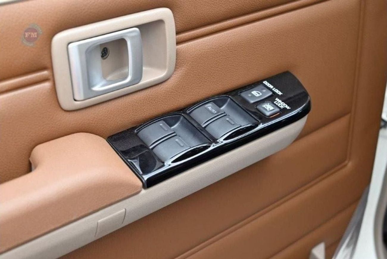 تويوتا لاند كروزر 70 76 SDLX 4.0L Petrol 4WD Automatic