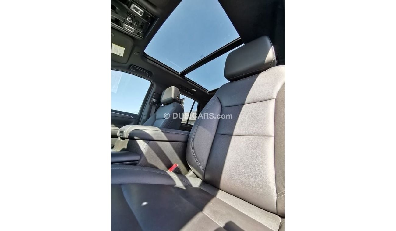 Chevrolet Tahoe Chevrolet Tahoe Z71 - 2023- White