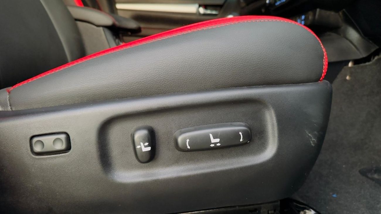 Toyota Hilux MODIFIED TO GR SPORTS 2024 MODEL | RHD | 2.8L DIESEL | 2022 | ROOF MOUNTED LED STRIP LIIGHTS