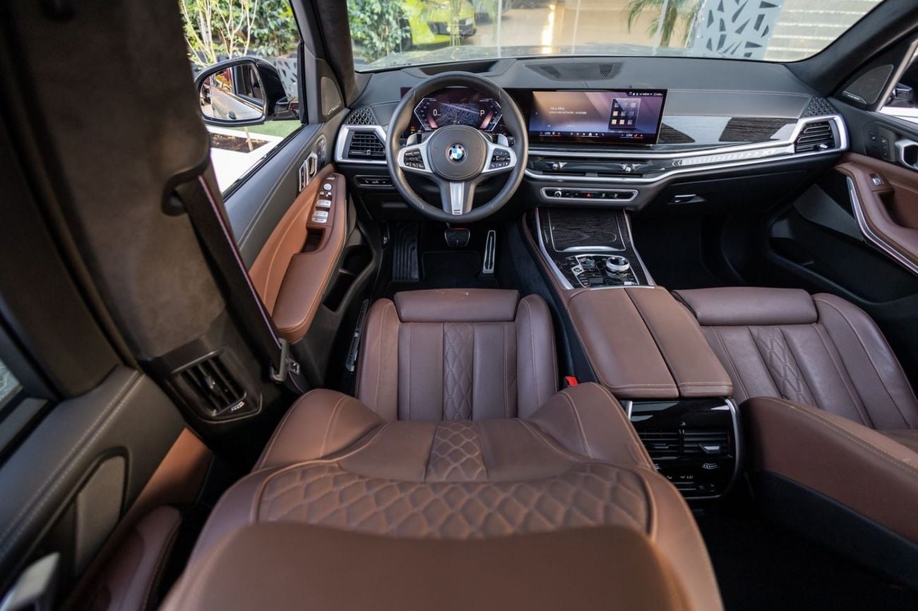 BMW X7 XDRIVE40I M SPORT BMW X7 xDrive40i M-Sport 2025 GCC | Agency Warranty