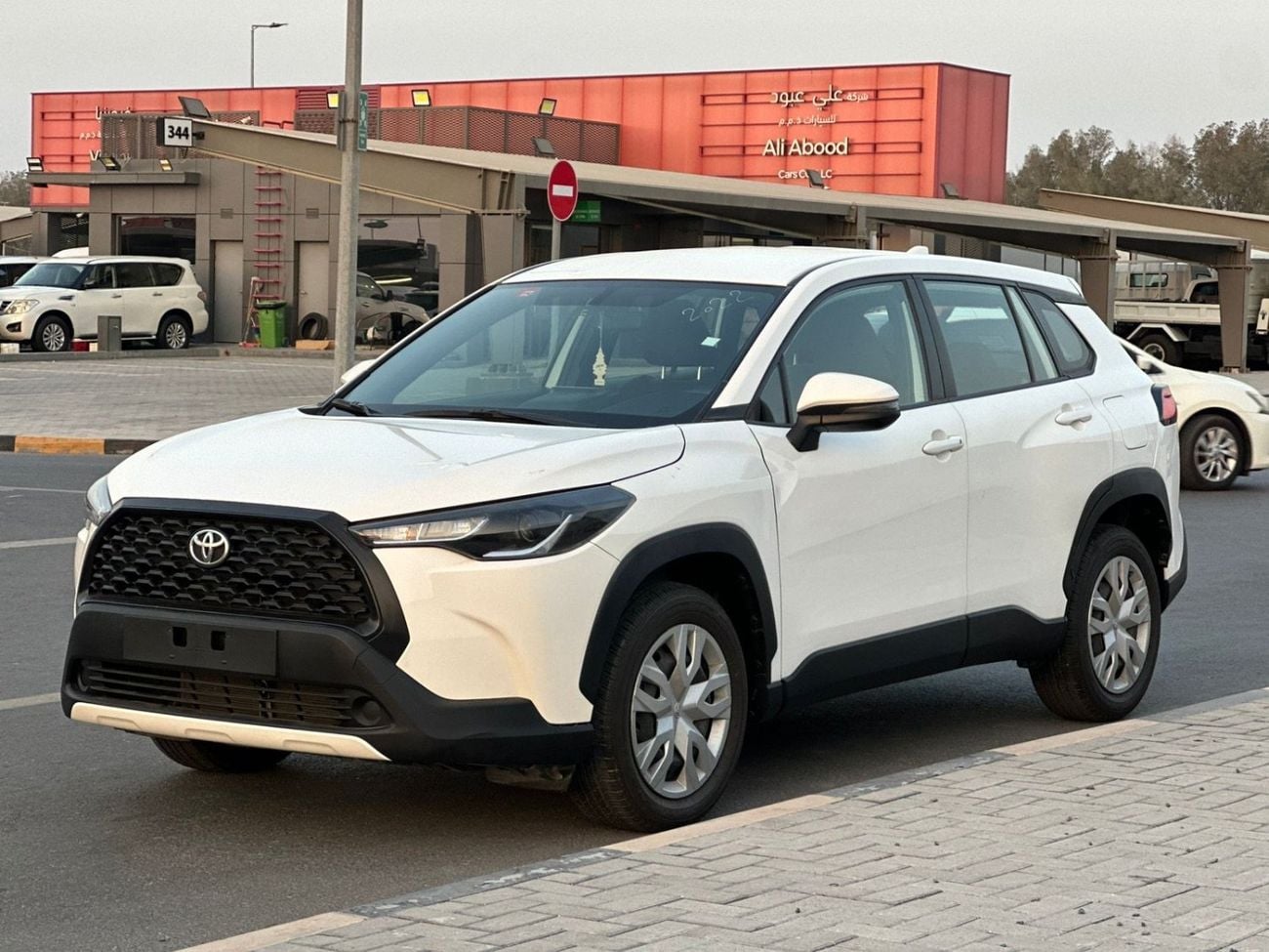 Toyota Corolla Cross — фото 1