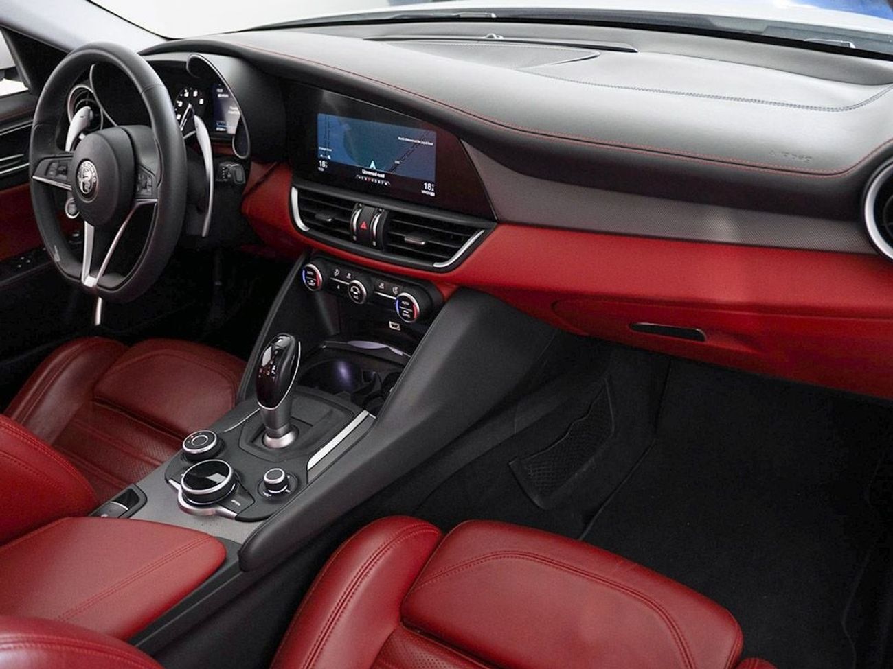 Alfa Romeo Giulia Veloce 2.0L AWD