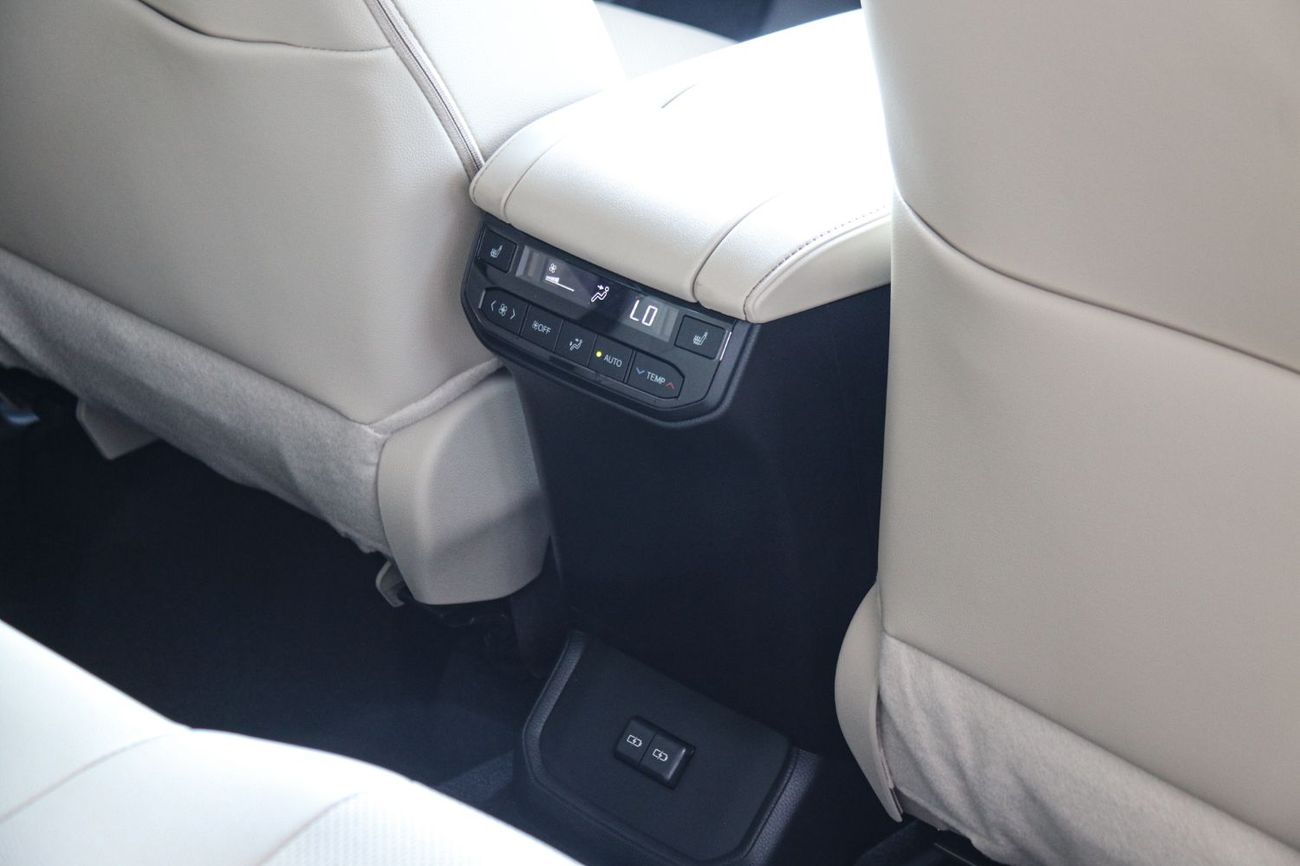 تويوتا هايلاندر Toyota Highlander Hybrid full 2025 | Limited | Ramadan Offers