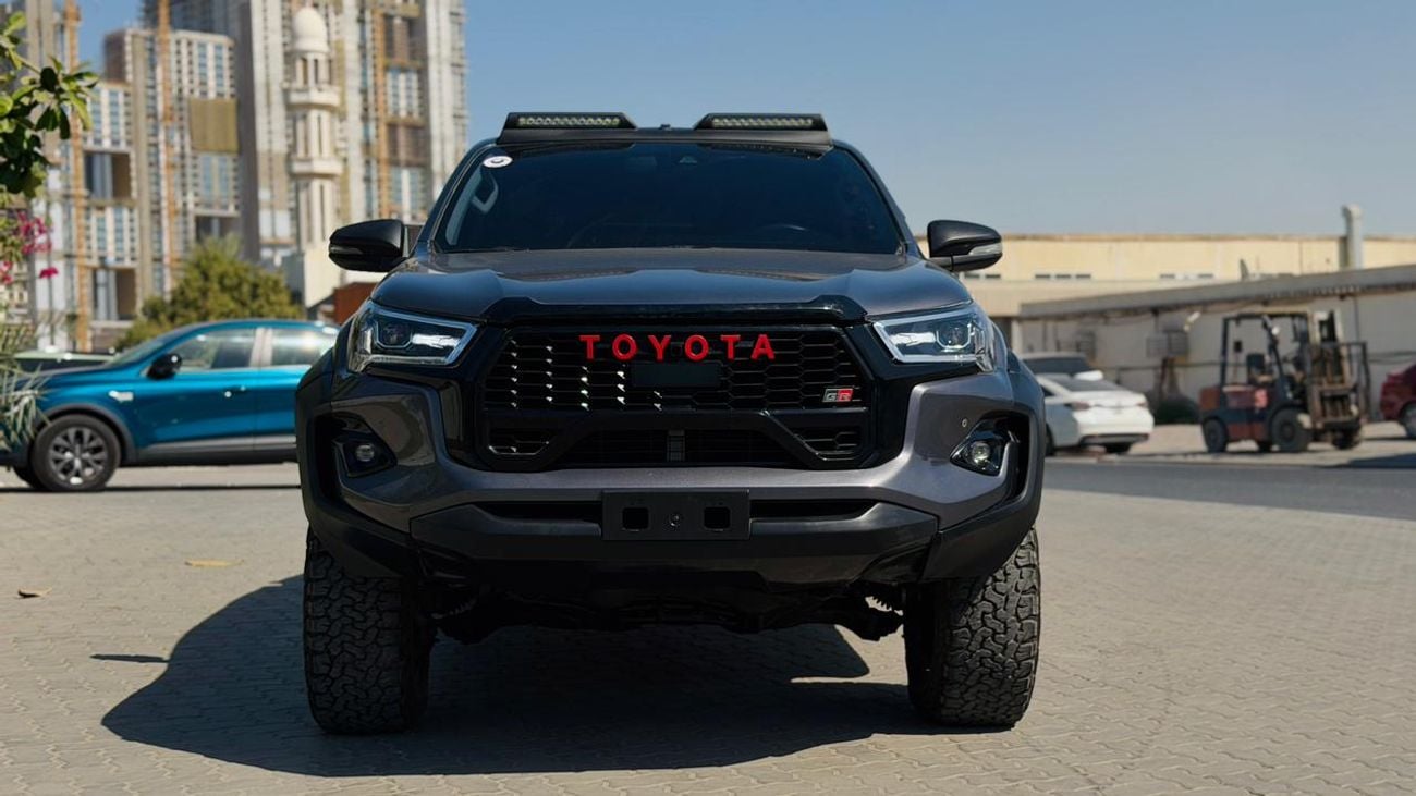 تويوتا هيلوكس -